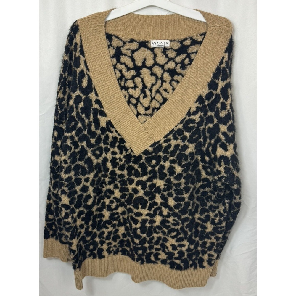 Ava & Viv Leopard Print‎ Fuzzy V-neck Pull Over Sweater